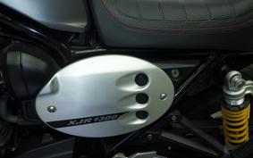 YAMAHA XJR1300 C 2015