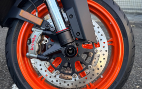 KTM 1290 SUPER DUKE R V3940