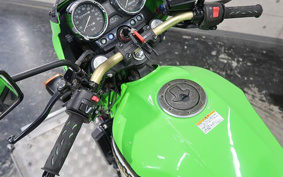 KAWASAKI ZRX400 ZR400E