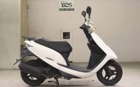 HONDA DIO Gen.6 2001 AF68