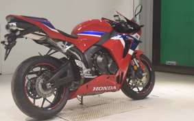 HONDA CBR600RR 2025 PC40