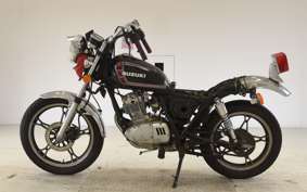 SUZUKI GN125