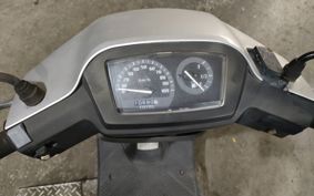 SUZUKI ADDRESS V100 CE13A