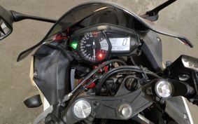 YAMAHA YZF-R25 RG10J