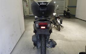 YAMAHA TRICITY 125