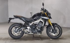 YAMAHA MT-09 RN34J