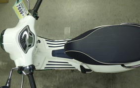 VESPA PRIMAVERA150 2016