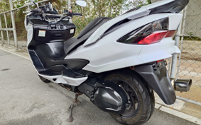 SUZUKI SKYWAVE 250 CJ46A