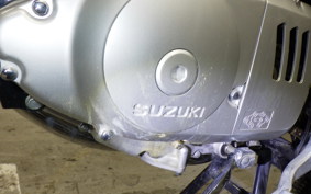 SUZUKI GN125 H 2012
