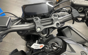 HONDA CB650R 2023 RH03
