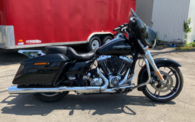 HARLEY  HARLEY FLHX STREET GURAIDO 2014 KBM