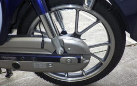 HONDA C125 SUPER CUB JA58