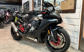 YAMAHA YZF-R1 S 2021 RN42