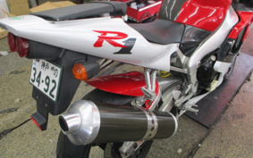 YAMAHA YZF-R1 1998 RN01