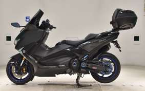 YAMAHA T-MAX 530 SX 2017 SJ15J