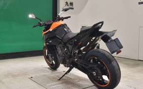 KTM 890 DUKE 2023
