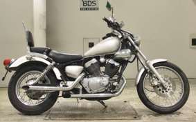YAMAHA VIRAGO 250 3DM