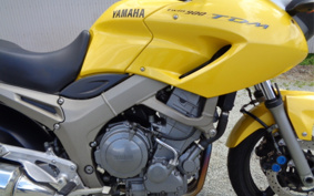 YAMAHA TDM900 2002 RN08