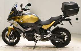 BMW F900XR 2021