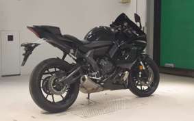 YAMAHA YZF-R7 2025 RM39J