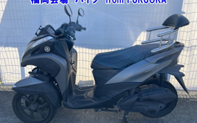 YAMAHA TRICITY 125
