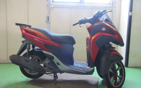 YAMAHA TRICITY 125 SE82J