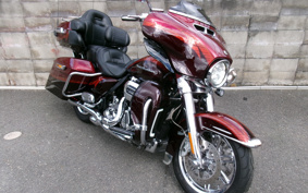 HARLEY HARLEYFLHTKSE CVO 2013 TEN