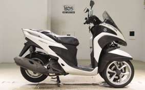 YAMAHA TRICITY 125 SE82J
