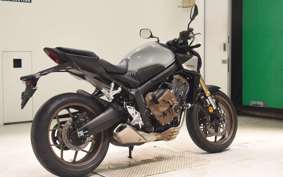 HONDA CB650R E-Clutch 2024 RH17