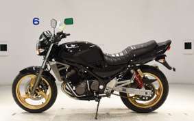 KAWASAKI BALIUS 250 Gen.2 2018 ZR250B