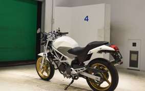 HONDA VTR 250 Gen. 2 2024 MC33