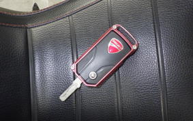 DUCATI DIAVEL Carbon 2015