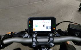 HONDA CB650R E-Clutch RH17