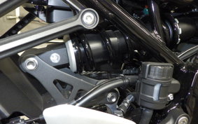 KAWASAKI Z900RS 2025 ZR900K