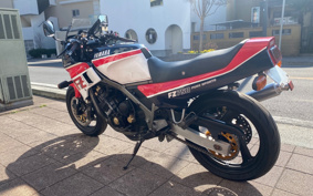 YAMAHA FZ750 1986 1FM