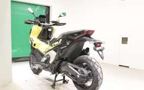 HONDA X-ADV 750 2025 RH21