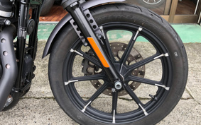 HARLEY XL883N 2016 LE2