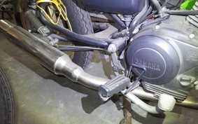 YAMAHA YB125SP