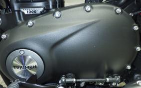 TRIUMPH BONNEVILLE BOBBER 2023