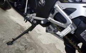 YAMAHA YZF-R1 2011