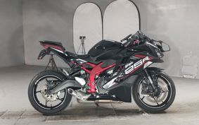 KAWASAKI NINJA ZX-25R ZX250E
