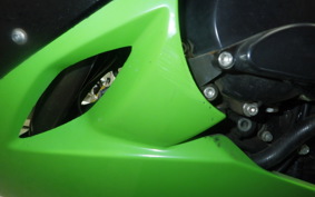 KAWASAKI ZX 10 NINJA R 2013