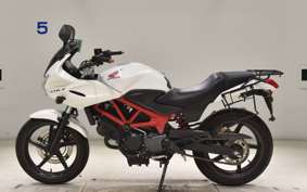HONDA VTRF250 MC33