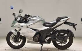 SUZUKI GIXXER 250 SF 2001 ED22B