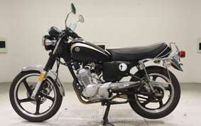YAMAHA YB125SP 2023