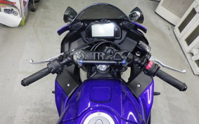 YAMAHA YZF R-3 2024 RH21J