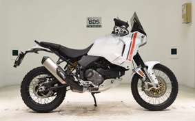 DUCATI DESSERT X 2024