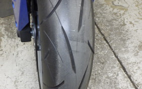 SUZUKI GSX-8R 2024