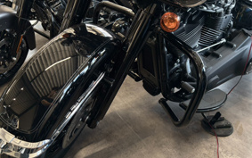 HARLEY FLHCS 2022 YBK
