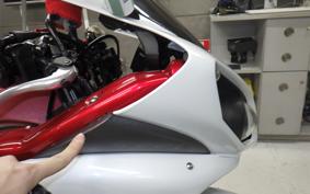 YAMAHA YZF-R1 2010